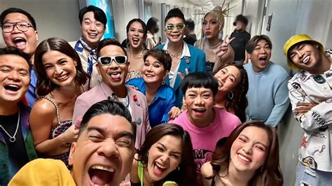 'It's Showtime' returns to 12 noon timeslot .